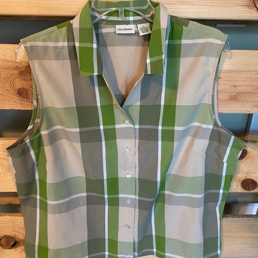 Crossroads Plaid button front shirt 18